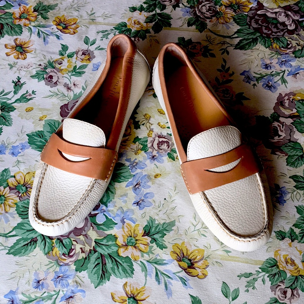 Cole Haan Penny Loafers leather cream and tan. New never worn